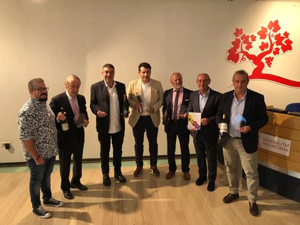 La Semana Vitivinícola encumbra a Gran Reserva 890 y a su autor, Julio Sáenz